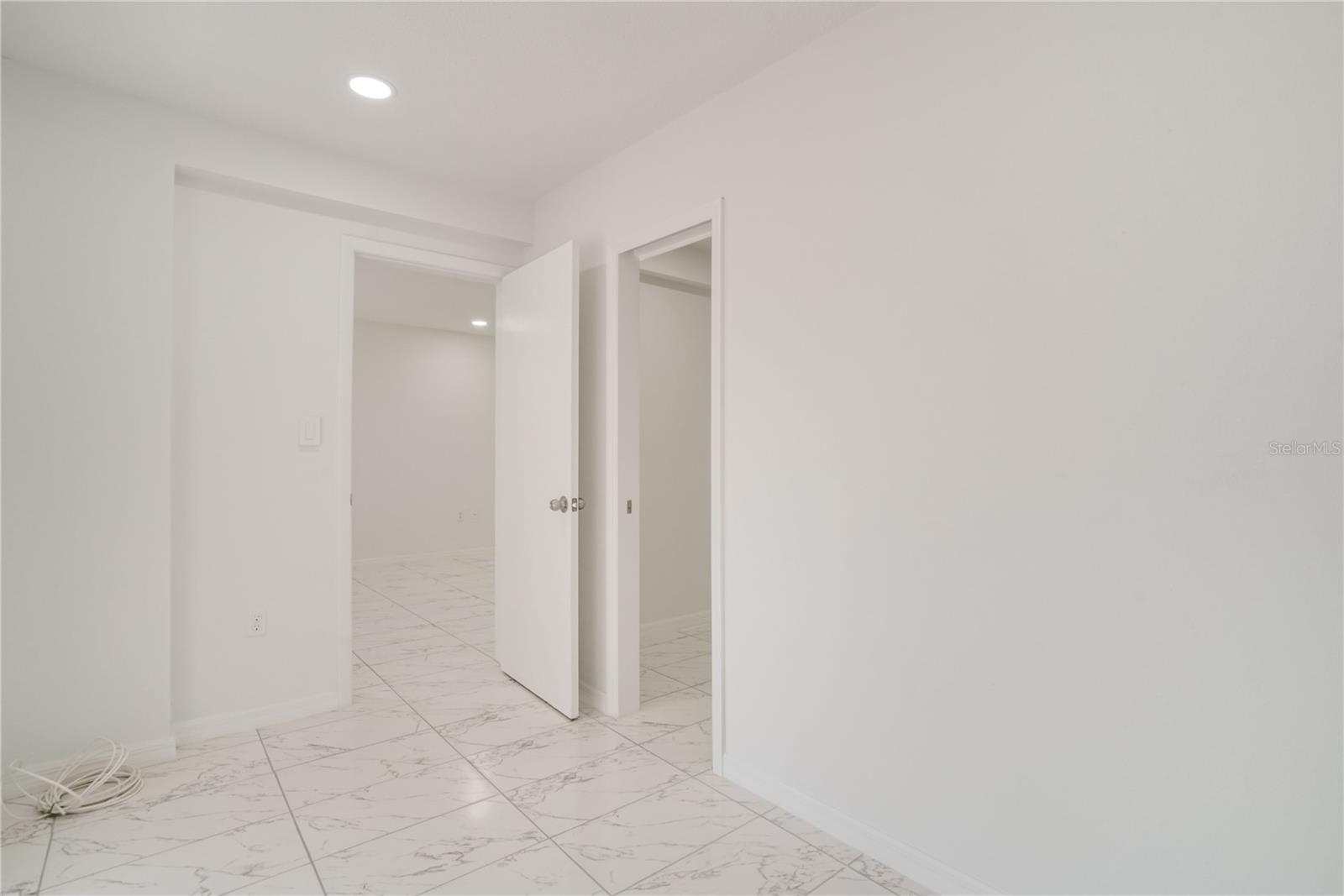 4013 LAKE BAYSHORE DR #107 — photo 24