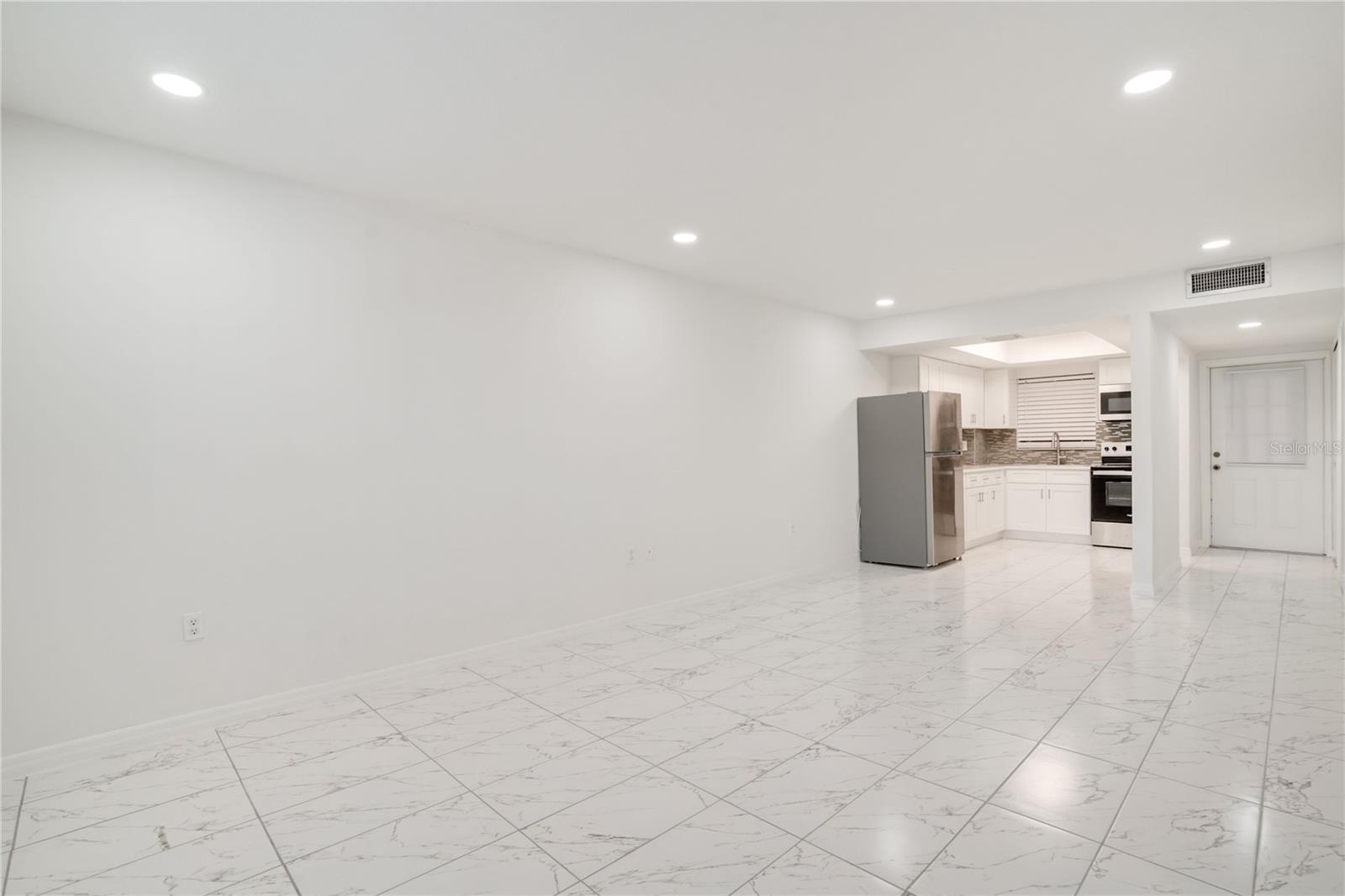 4013 LAKE BAYSHORE DR #107 — photo 6