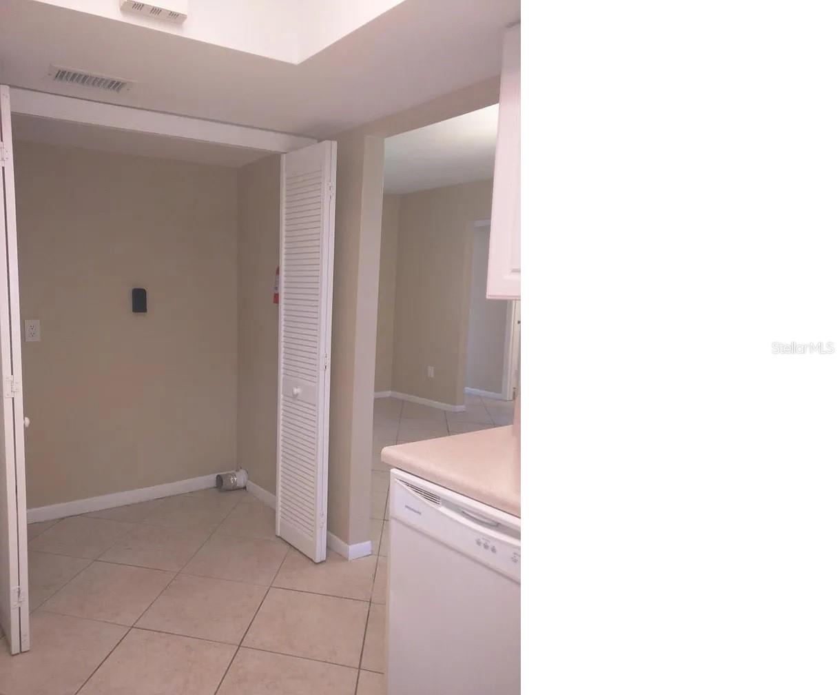 3366 CAMELOT DR #A & B — photo 17
