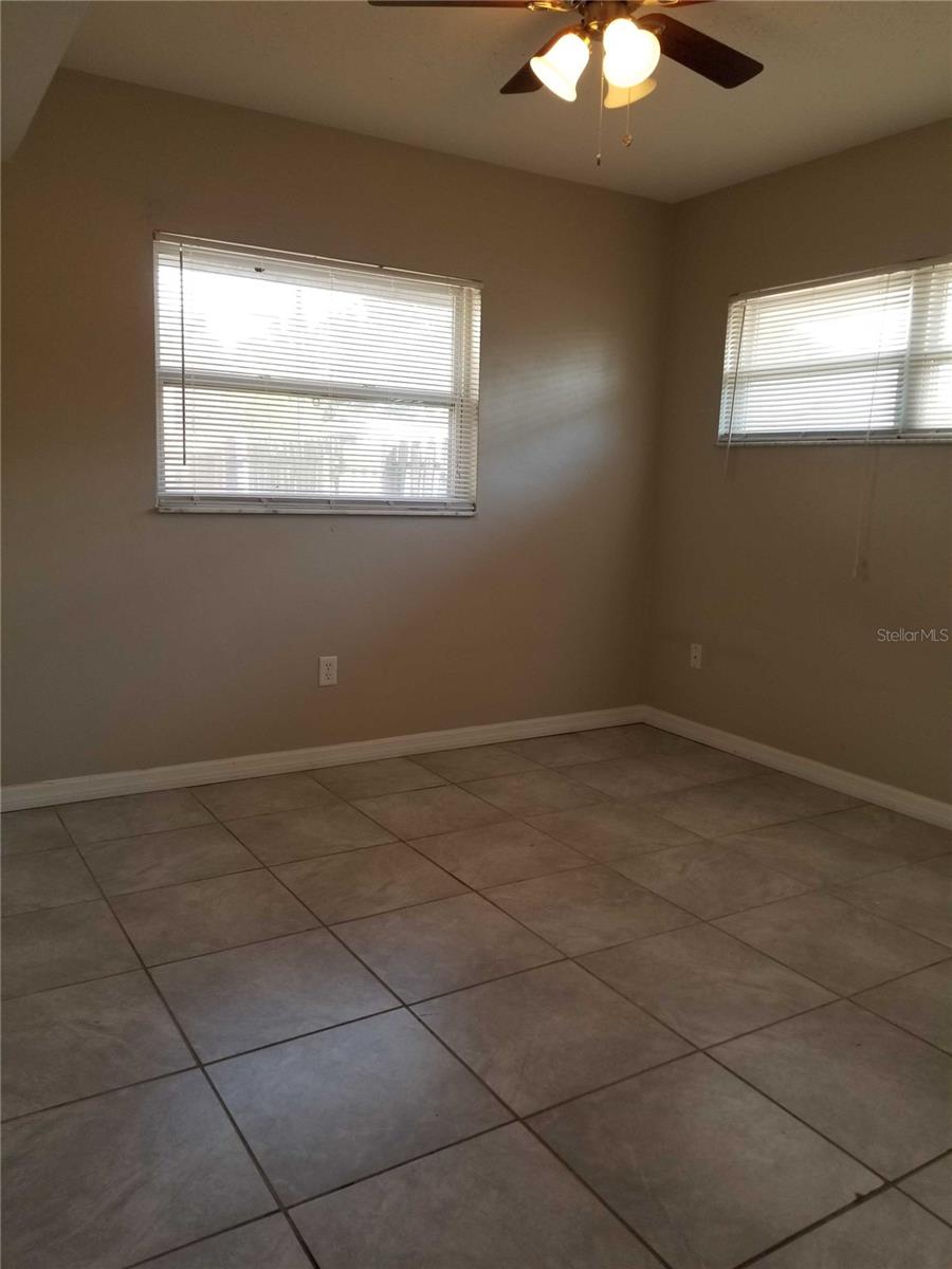 3366 CAMELOT DR #A & B — photo 7