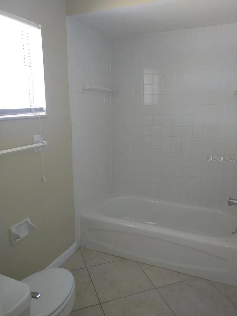 3366 CAMELOT DR #A & B — photo 22