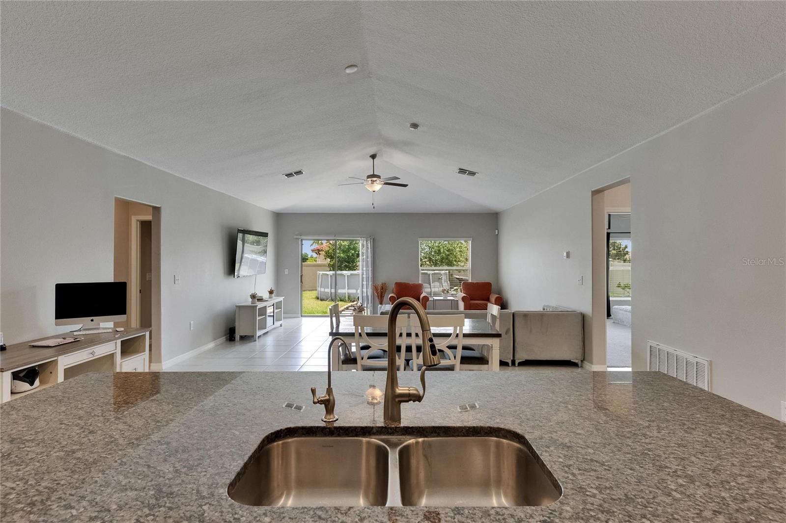 5521 OLANO ST — photo 17