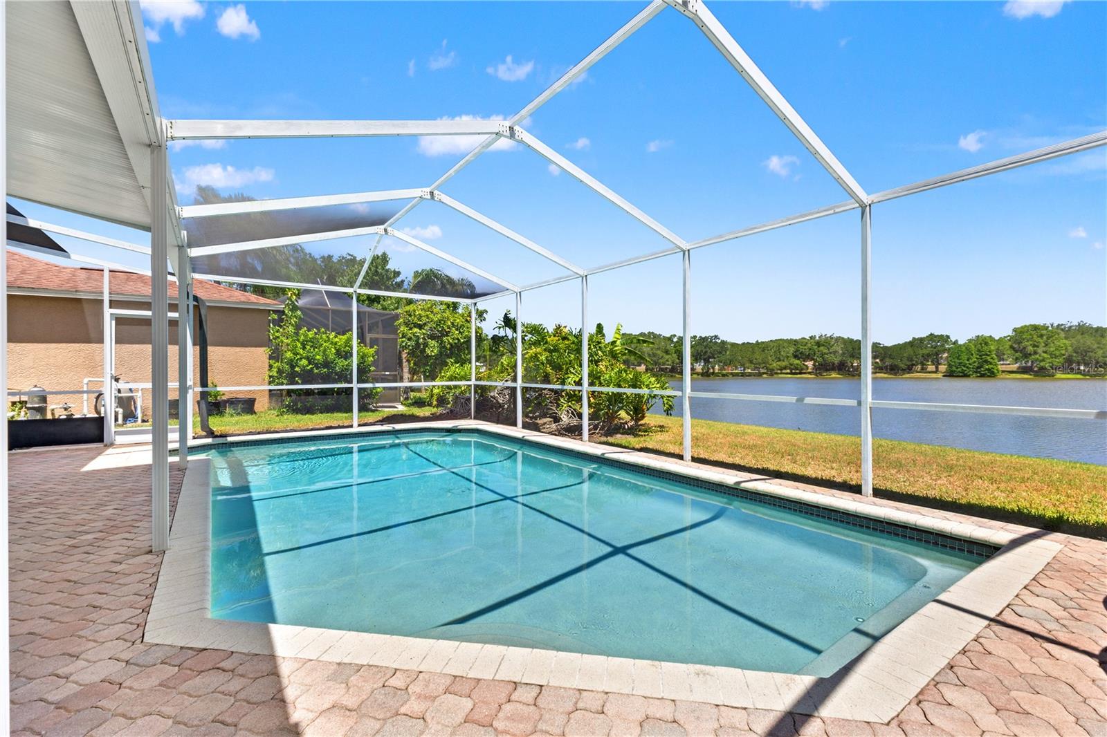 11503 WHISPERING HOLLOW DR — photo 2