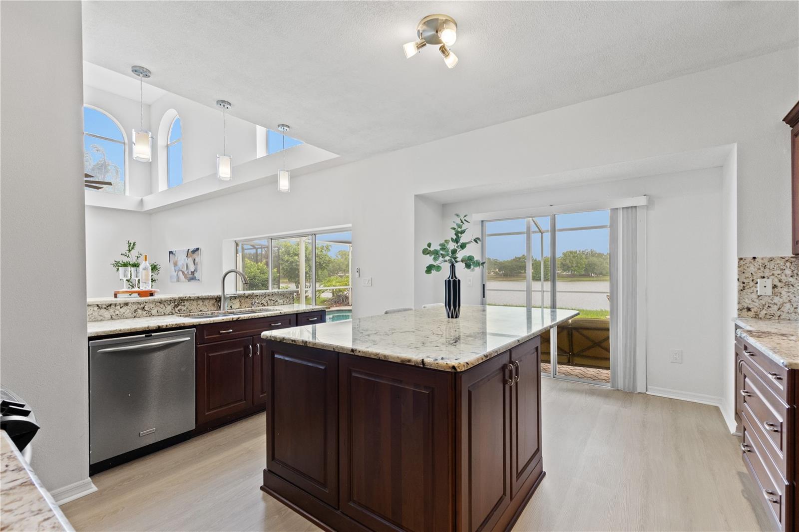 11503 WHISPERING HOLLOW DR — photo 16