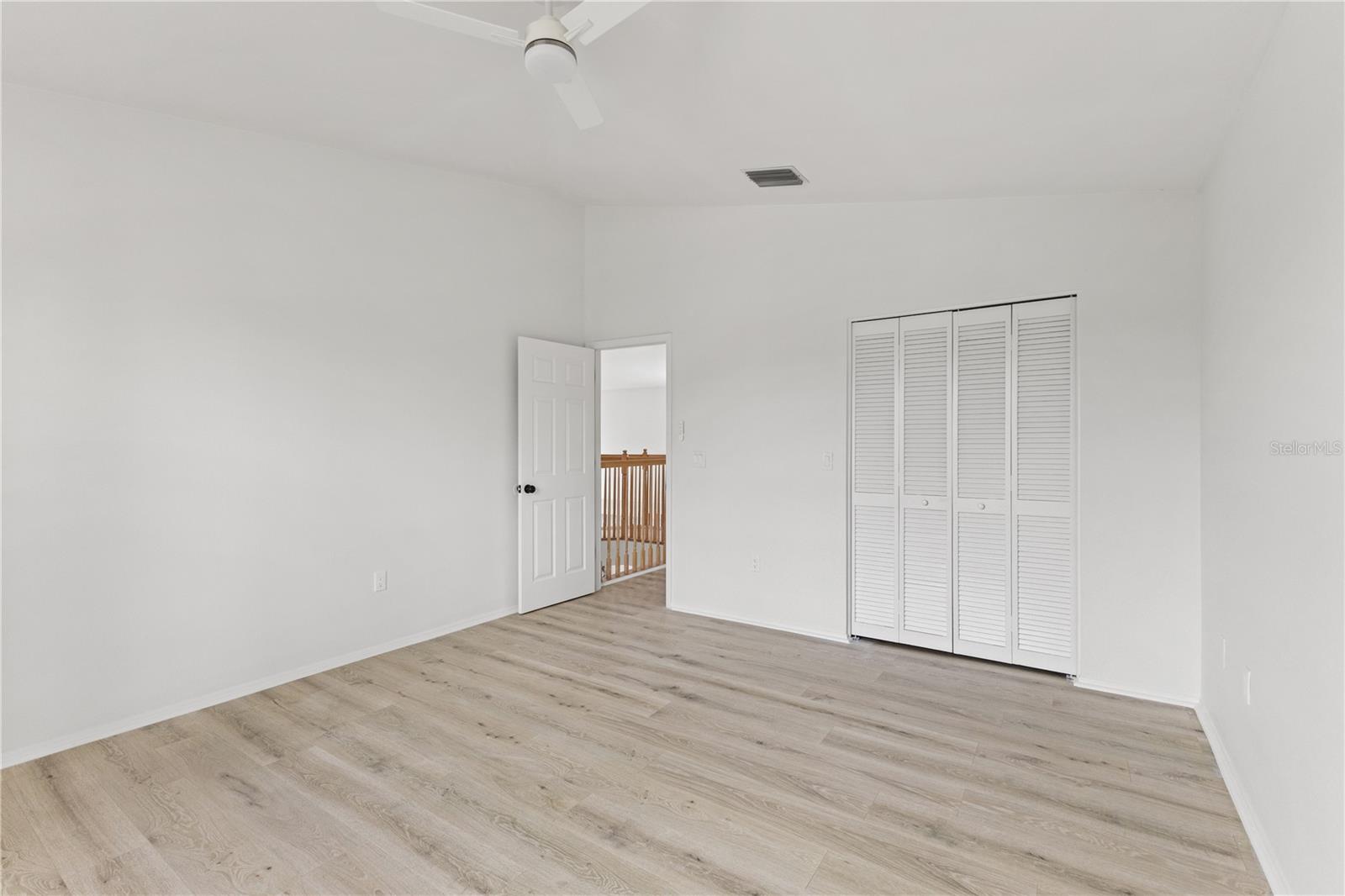 11503 WHISPERING HOLLOW DR — photo 37