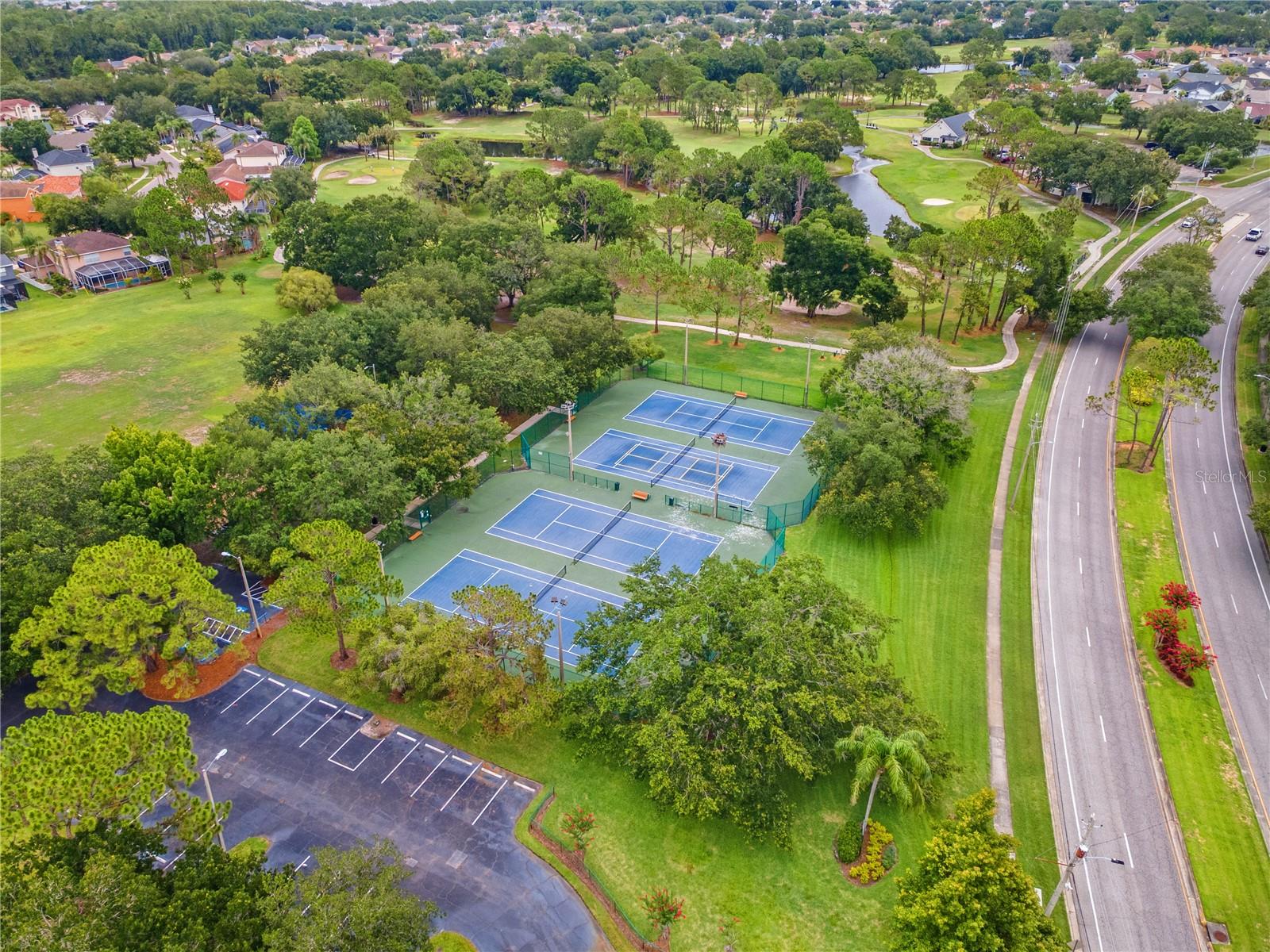 11503 WHISPERING HOLLOW DR — photo 51