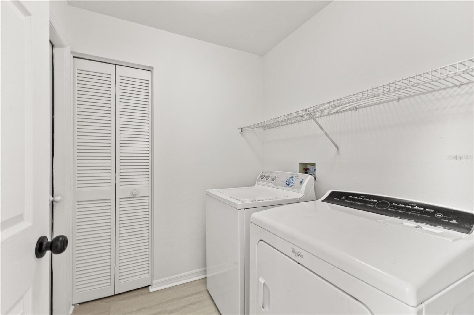 11503 WHISPERING HOLLOW DR — photo 39