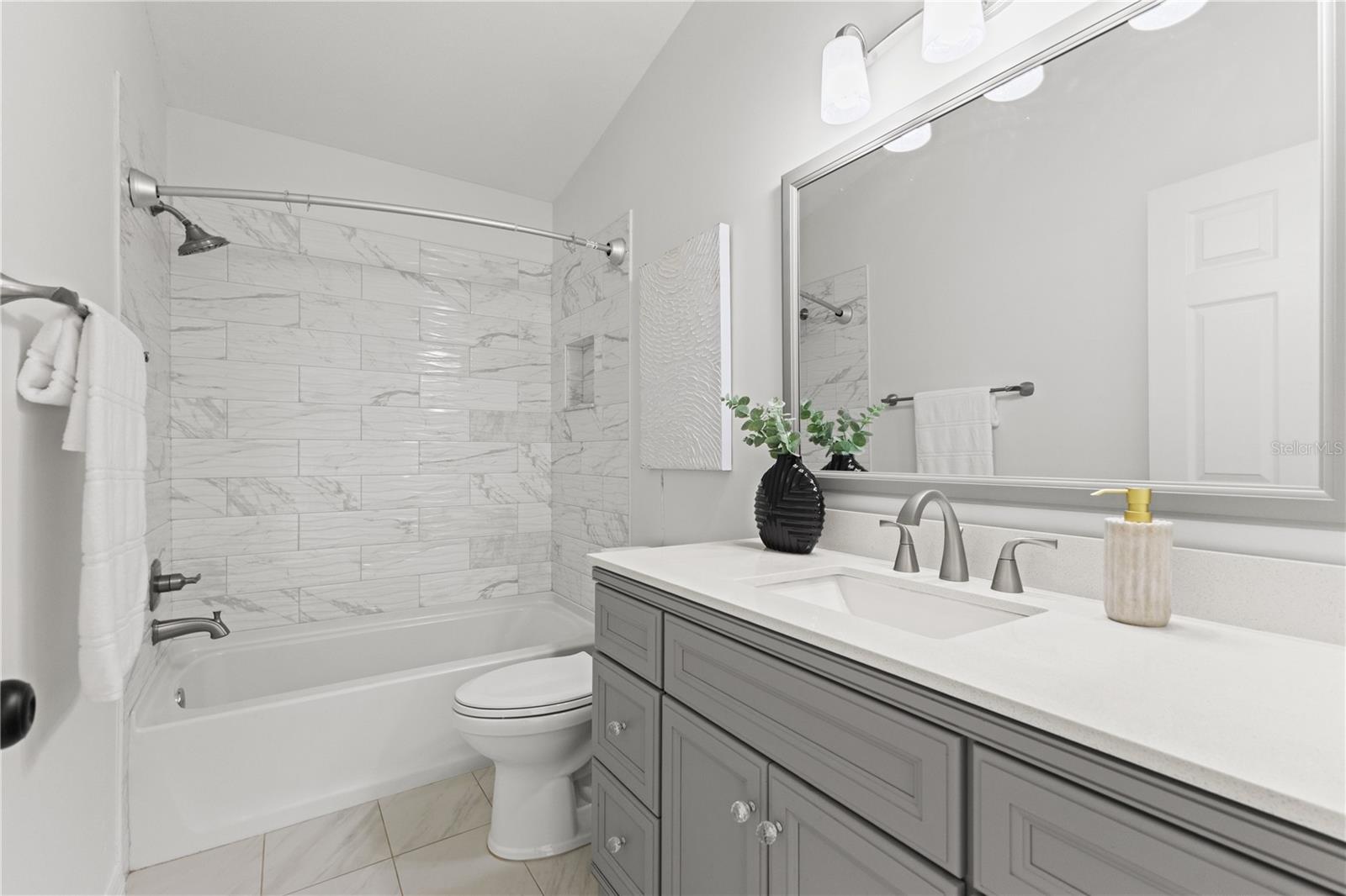 11503 WHISPERING HOLLOW DR — photo 36