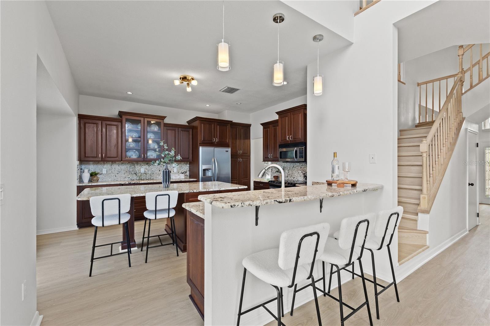 11503 WHISPERING HOLLOW DR — photo 9