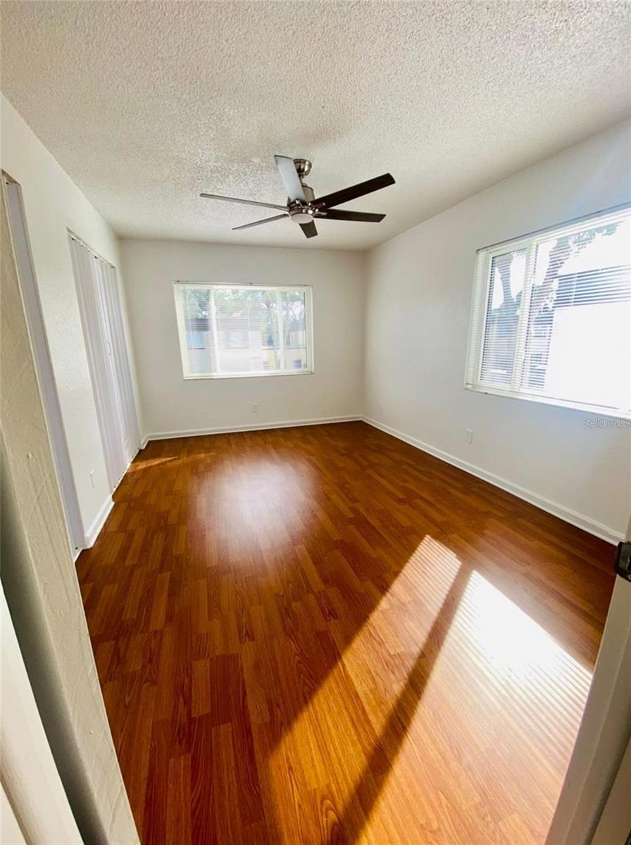 633 N KEENE RD #APT C — photo 11
