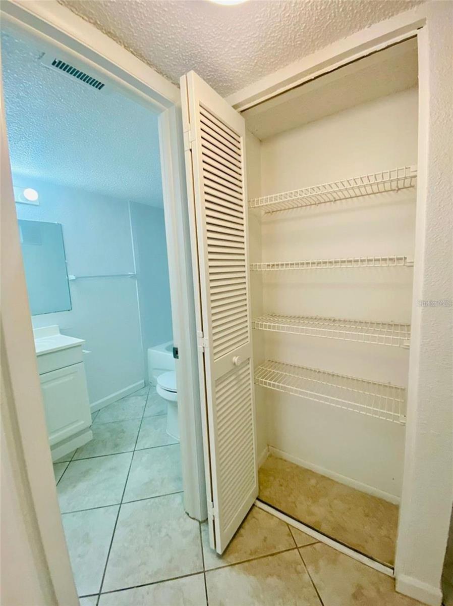 633 N KEENE RD #APT C — photo 10
