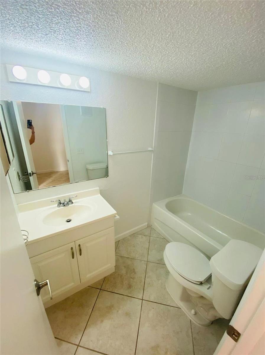 633 N KEENE RD #APT C — photo 15