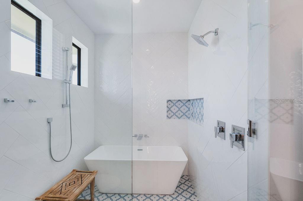 526 SEAGULL WAY — photo 44