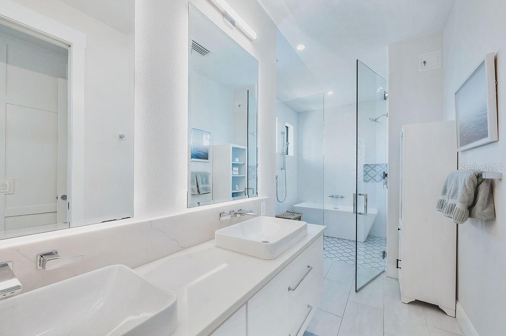 526 SEAGULL WAY — photo 43