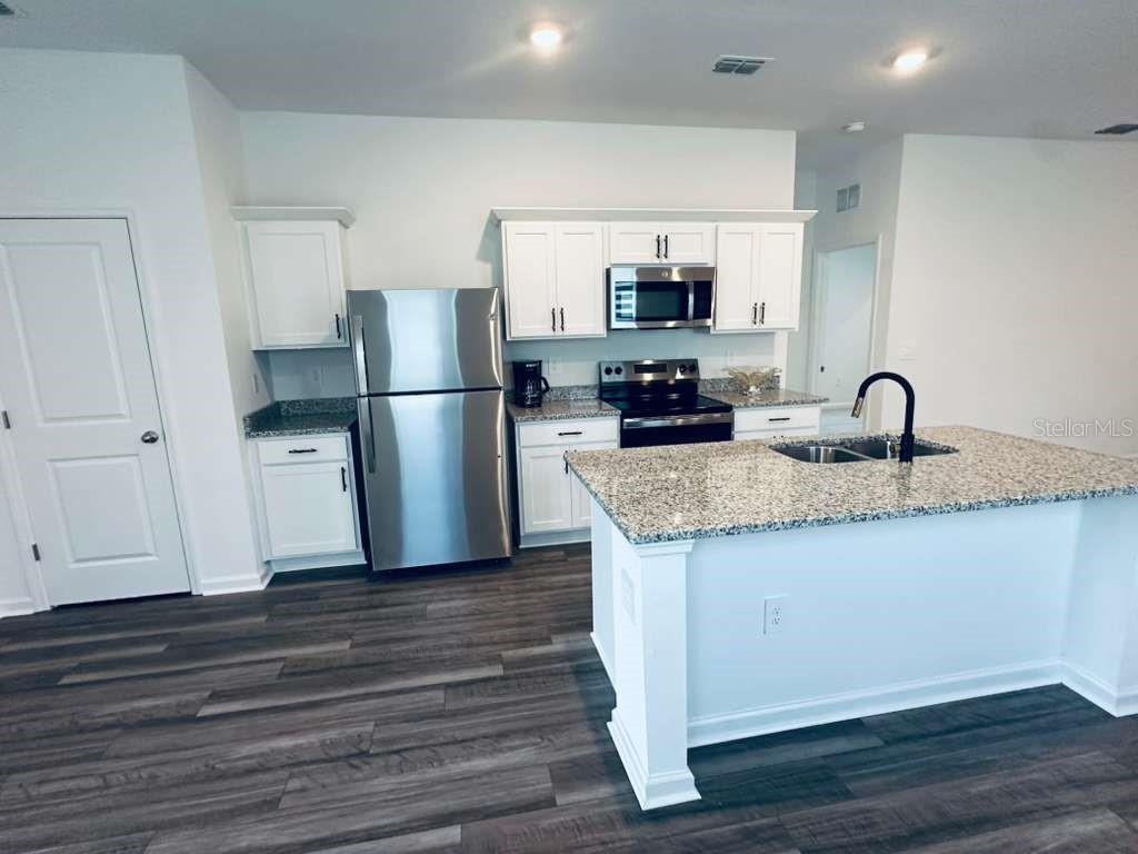 10473 CURVING CREEK LOOP — photo 7
