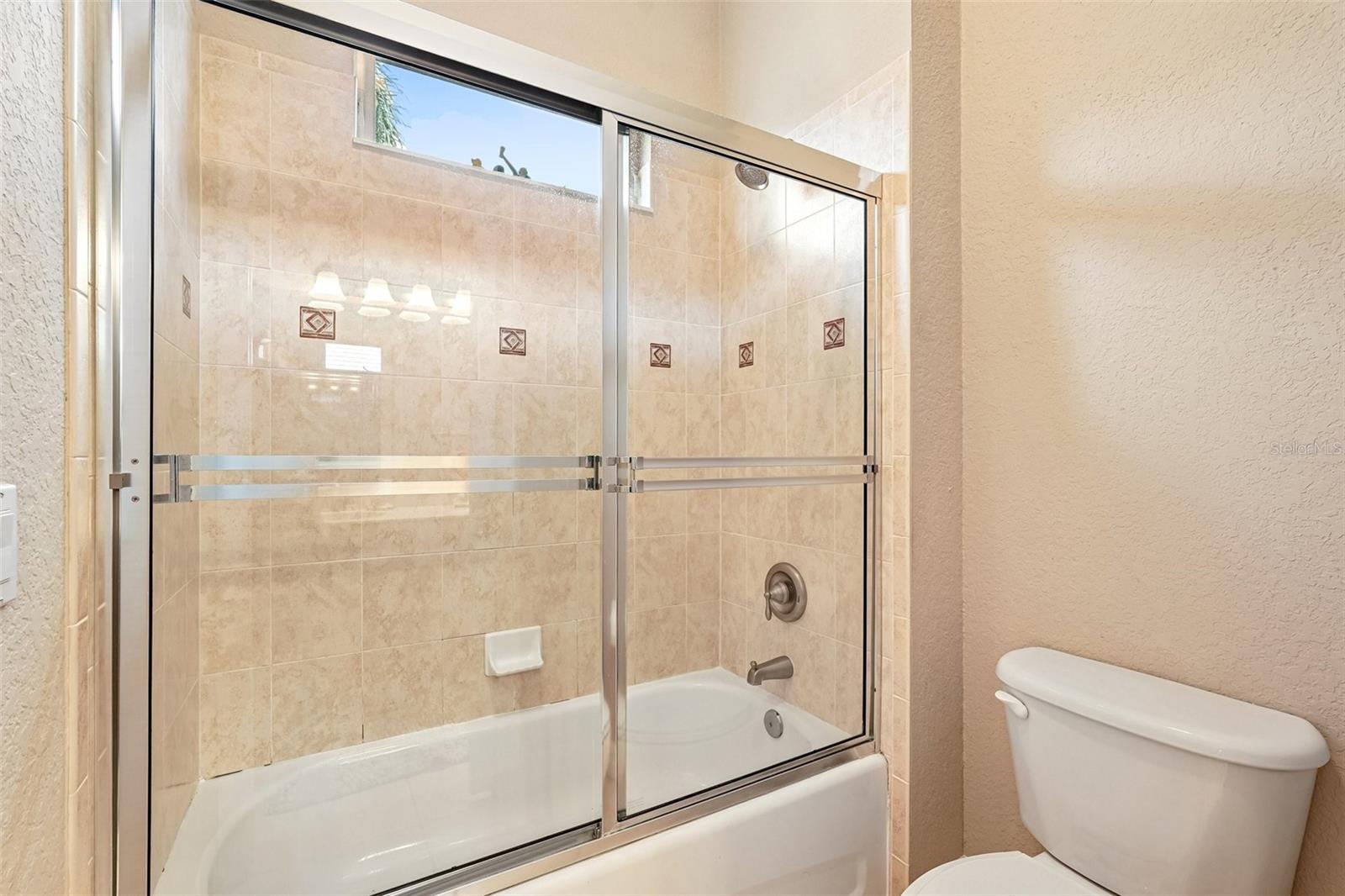 6615 BUTLERS CREST DR — photo 30