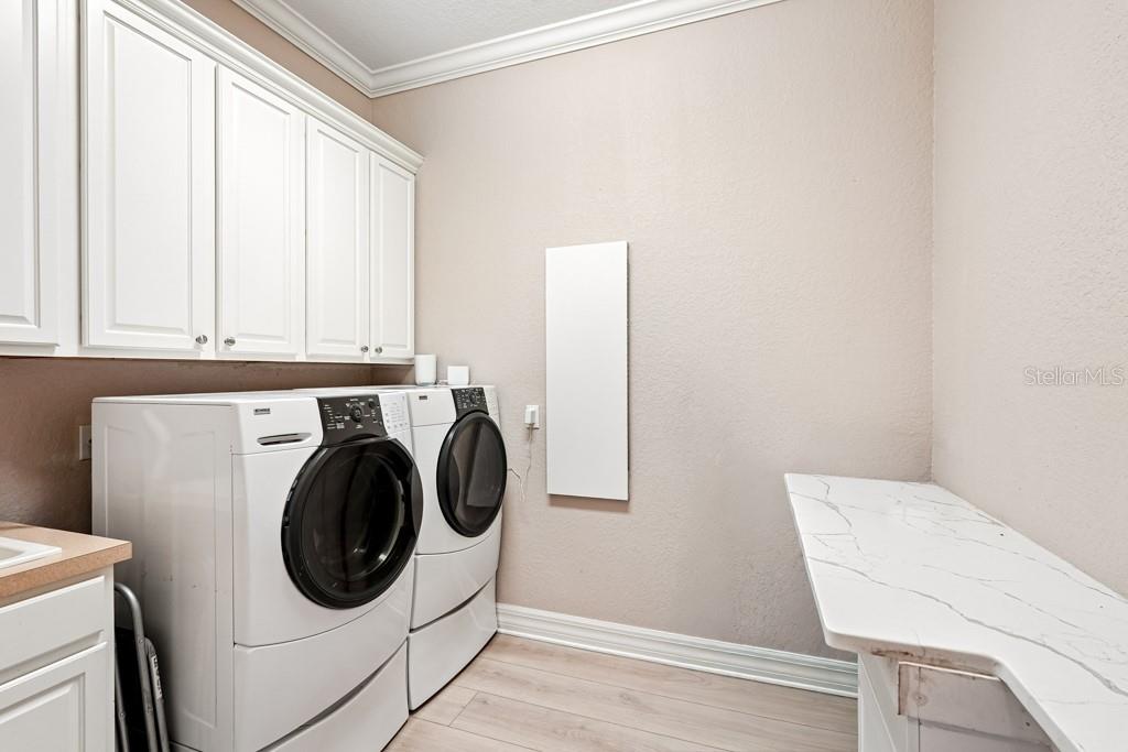 6615 BUTLERS CREST DR — photo 35