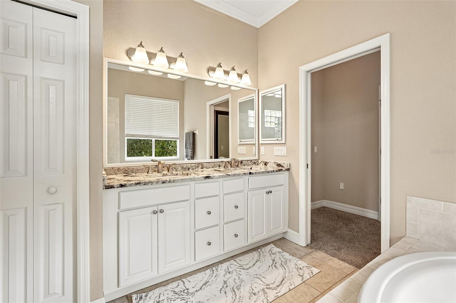 6615 BUTLERS CREST DR — photo 21