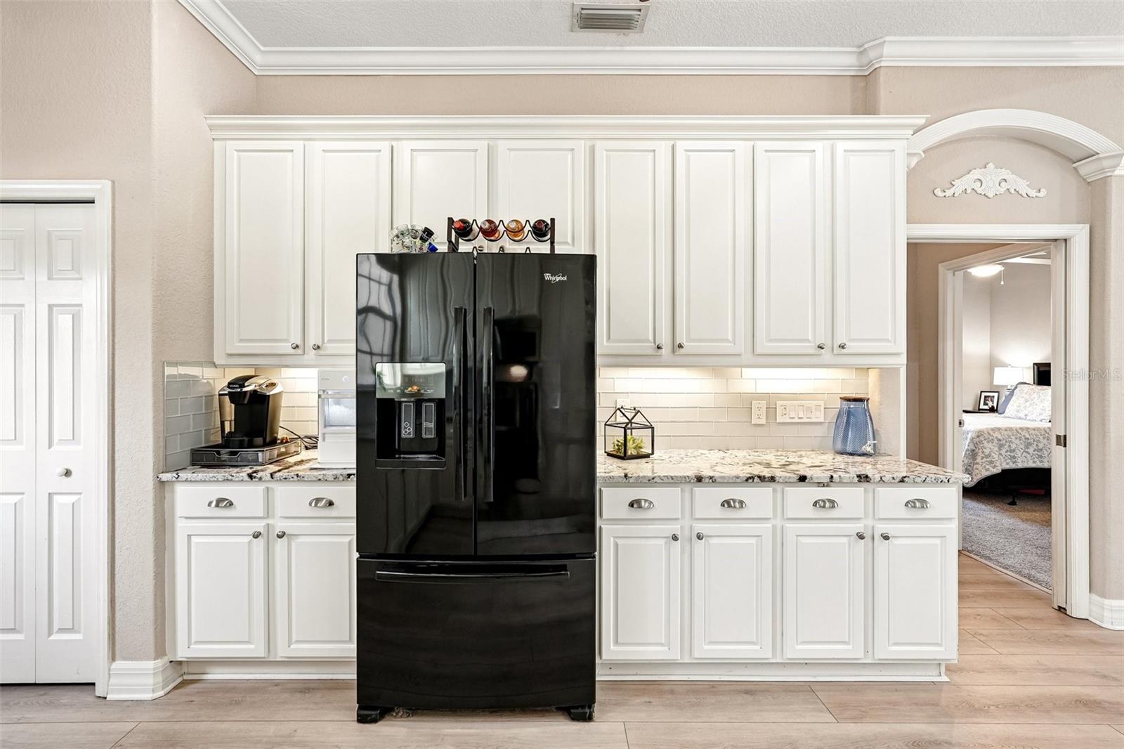 6615 BUTLERS CREST DR — photo 11
