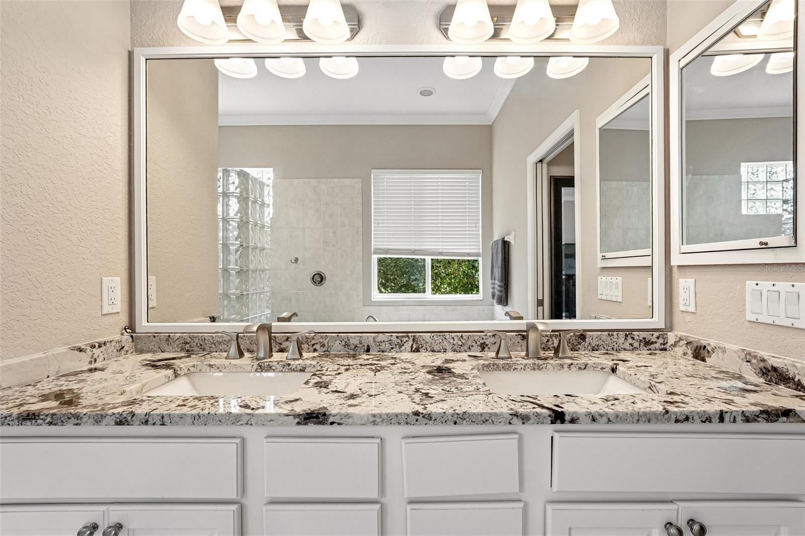 6615 BUTLERS CREST DR — photo 19
