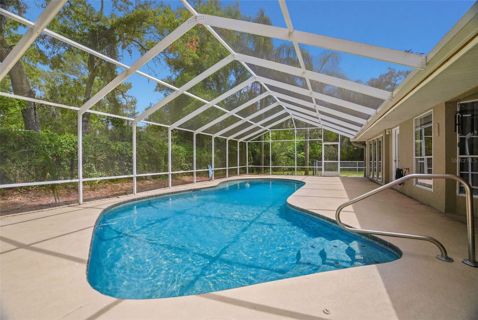 8020 MOONLIGHT LN — photo 25