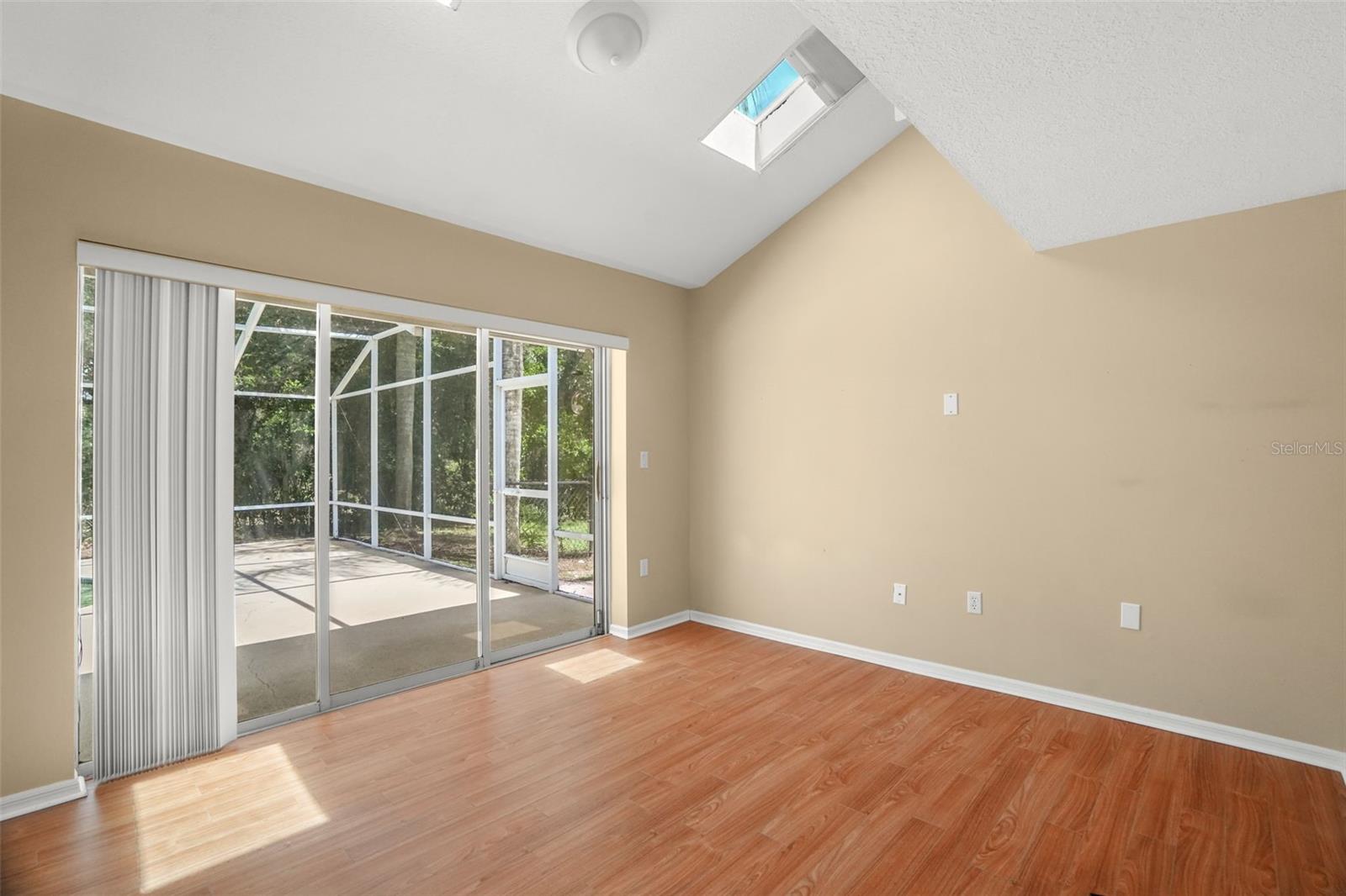 8020 MOONLIGHT LN — photo 18