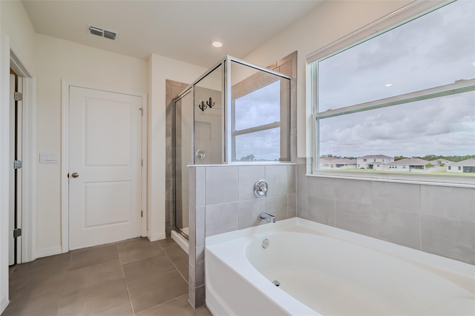 13090 BROOKSIDE MOSS DR — photo 35