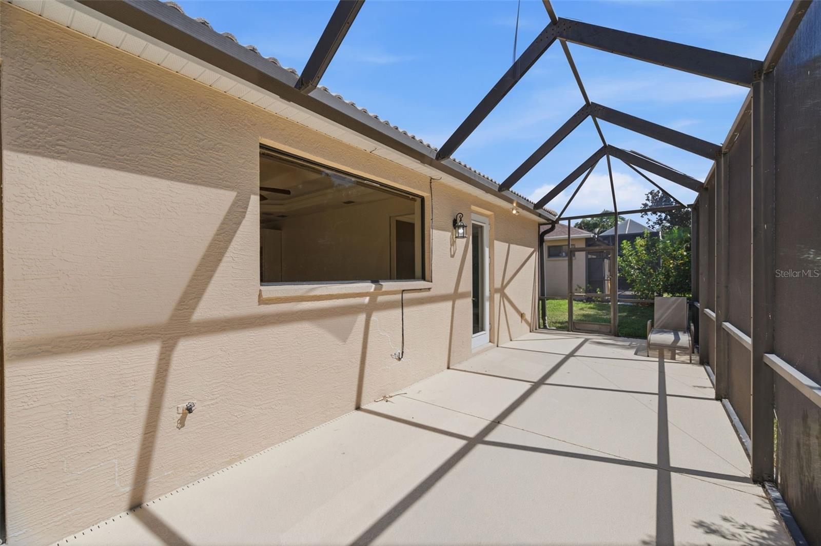 6611 CHICKADEE LN — photo 73