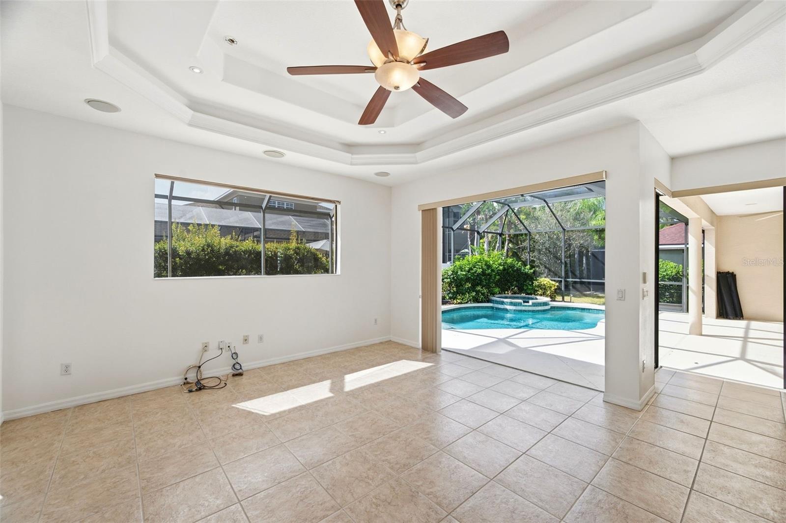 6611 CHICKADEE LN — photo 26