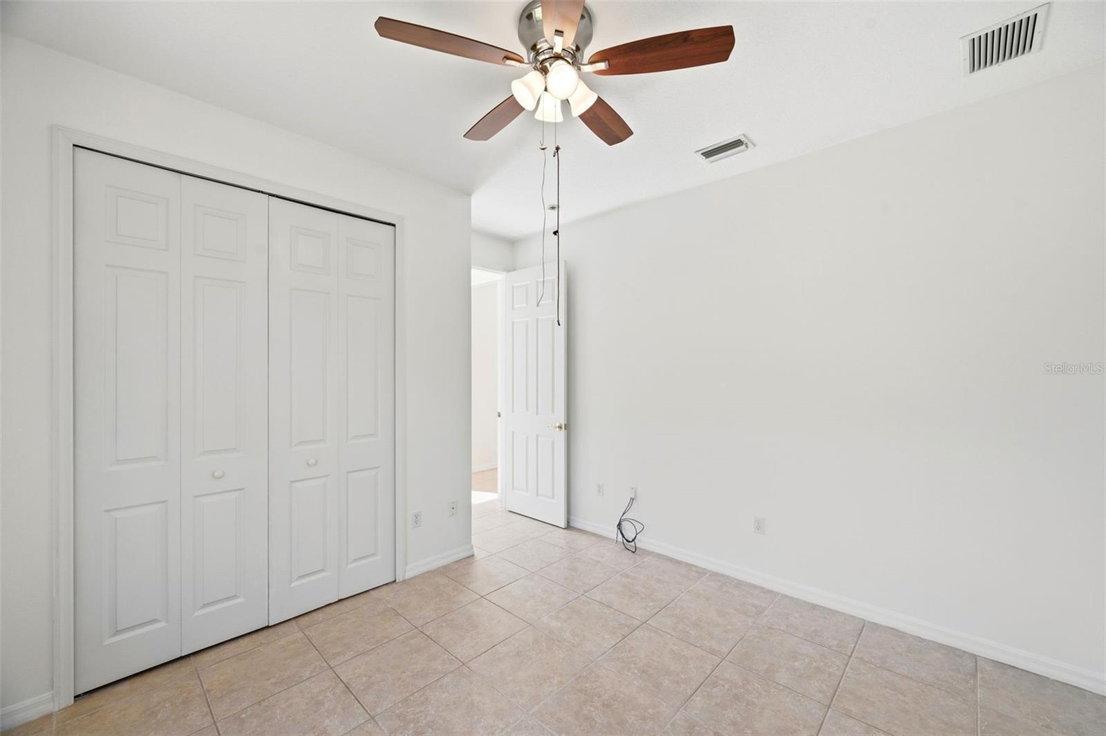 6611 CHICKADEE LN — photo 40