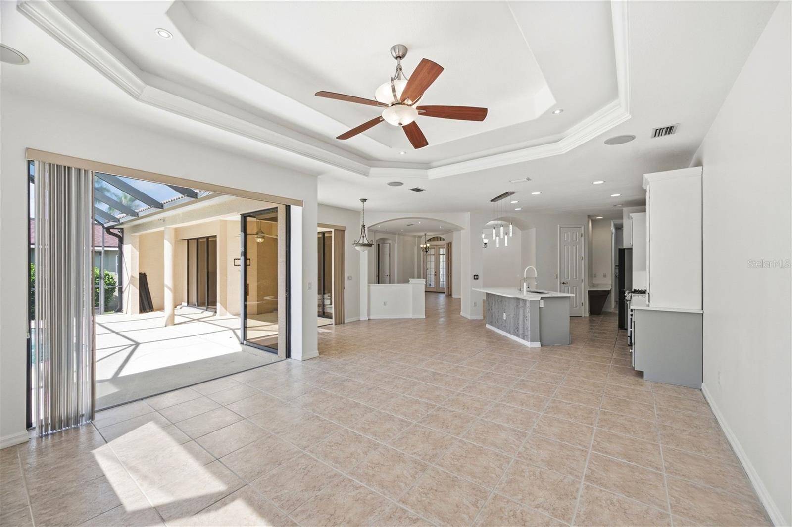 6611 CHICKADEE LN — photo 25