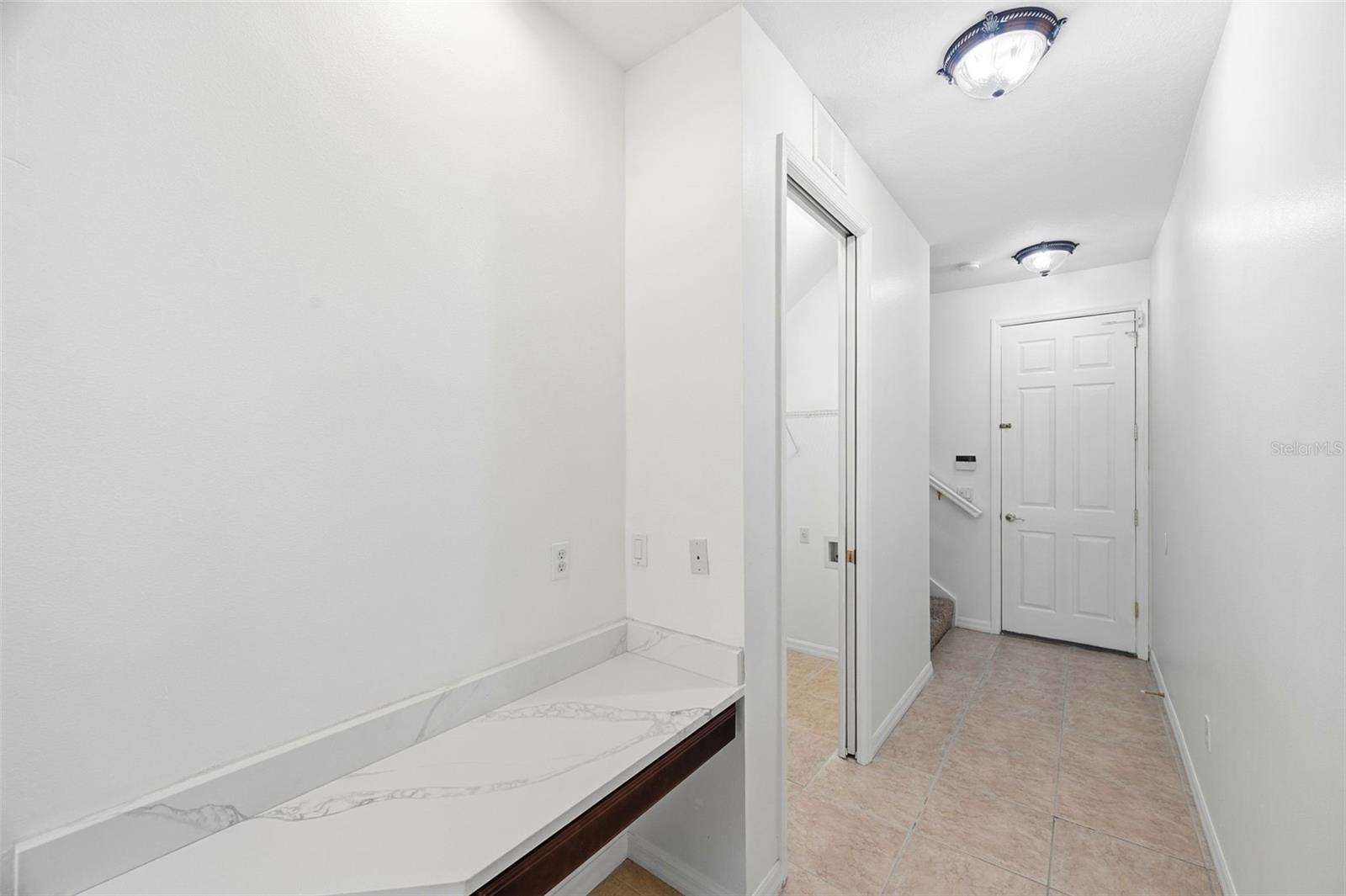 6611 CHICKADEE LN — photo 56