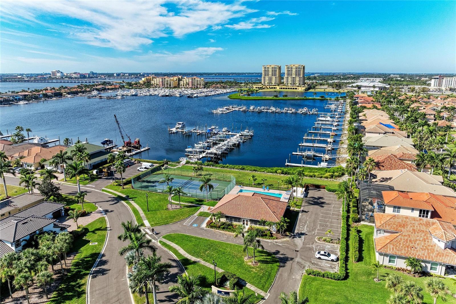 308 10TH AVE E — photo 66