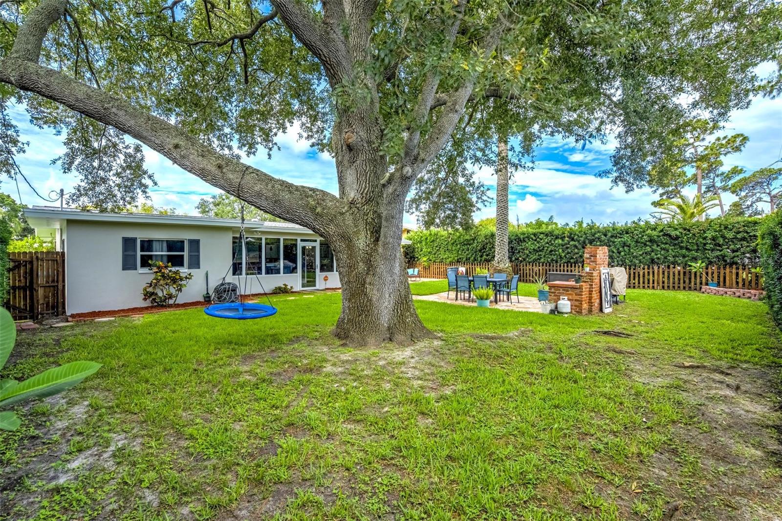 1636 LEISURE DR — photo 19