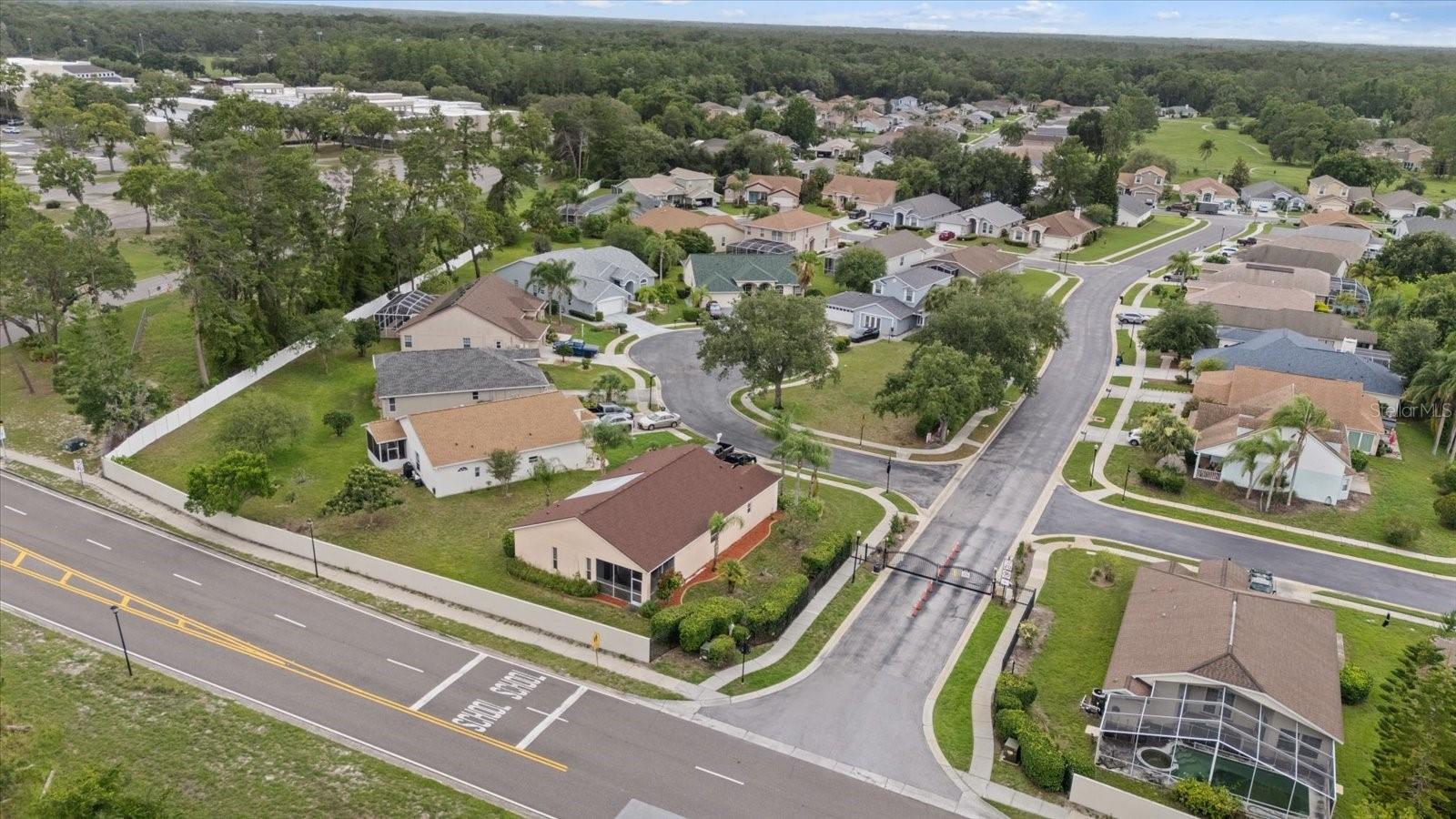 11424 DORIAN CT — photo 44