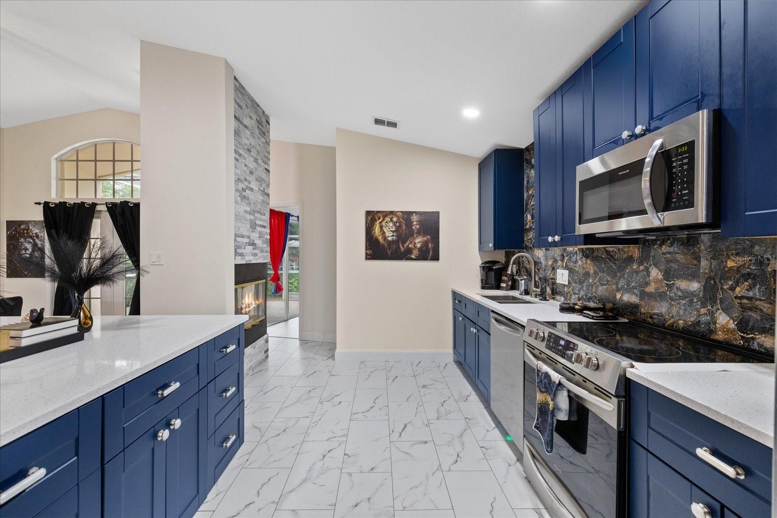 11424 DORIAN CT — photo 8