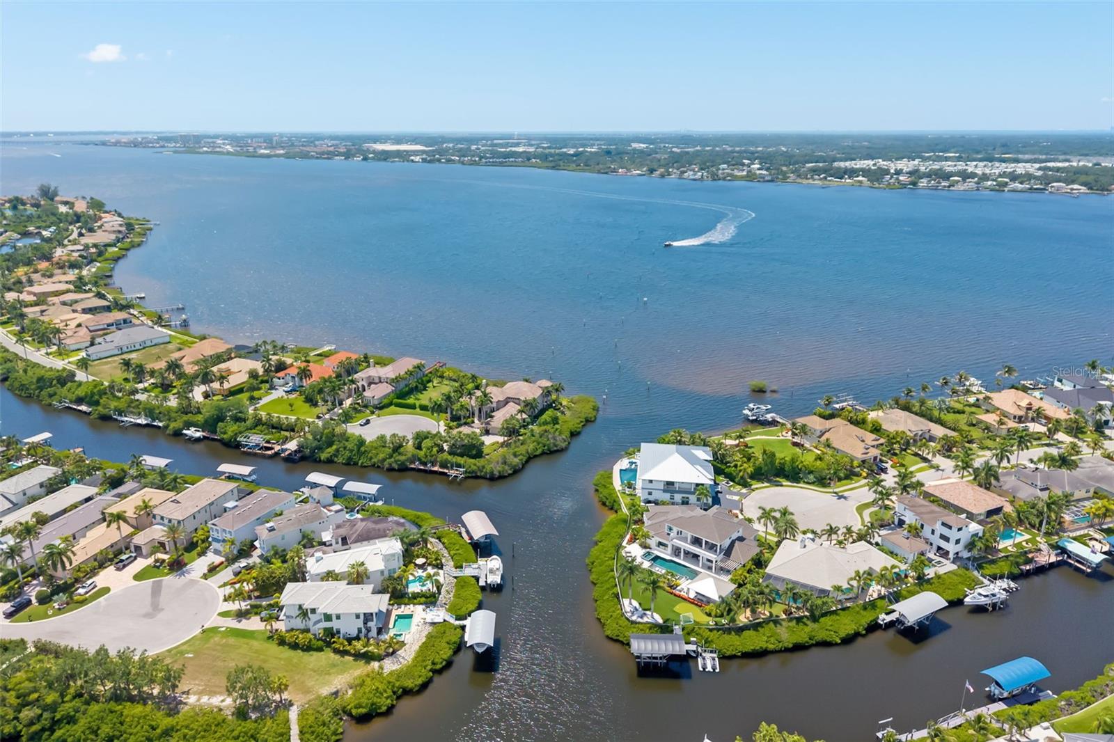 4770 MAINSAIL DR — photo 9