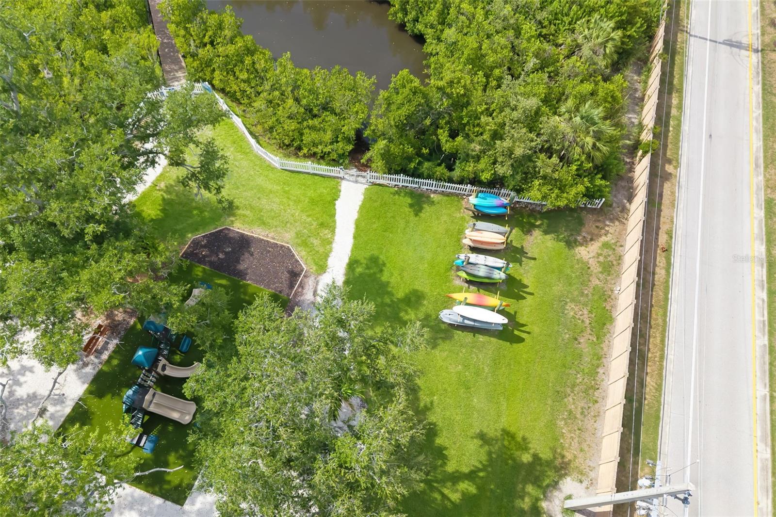 4770 MAINSAIL DR — photo 56