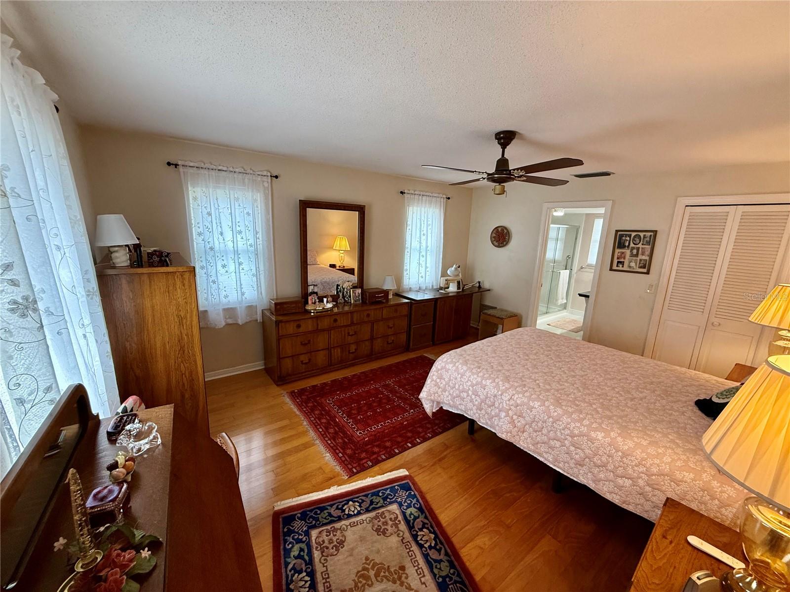 1853 PARADISE LN — photo 31