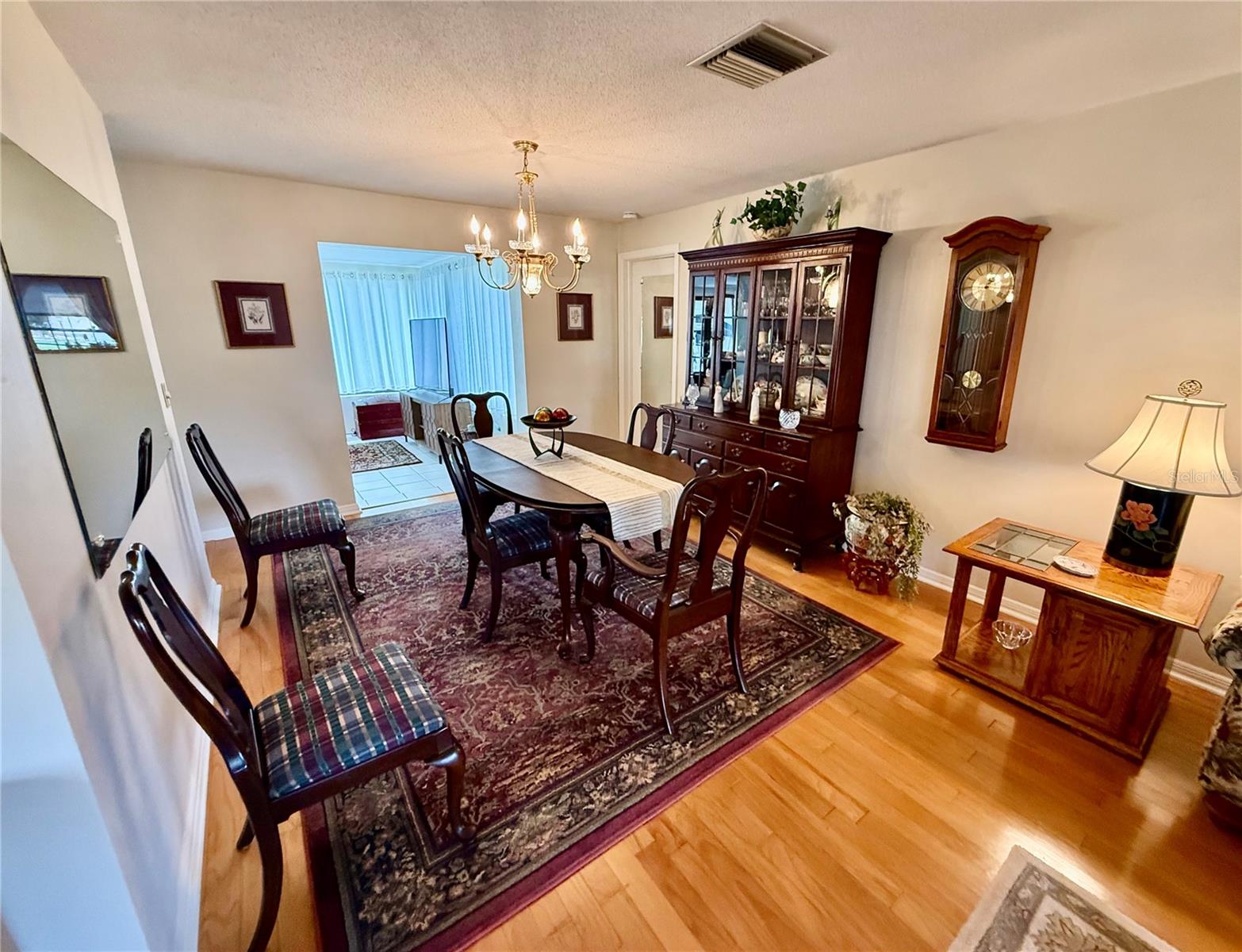 1853 PARADISE LN — photo 15