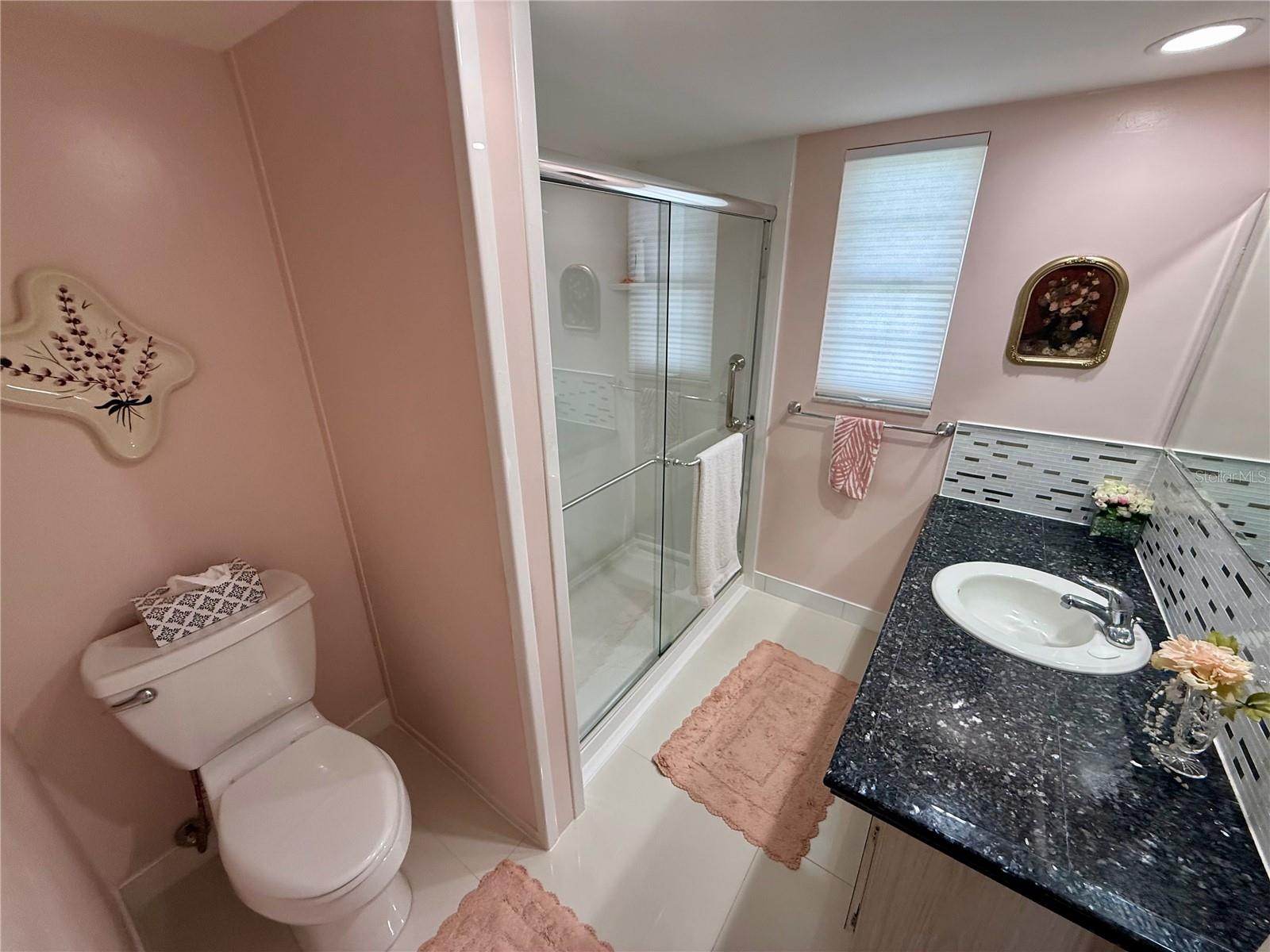 1853 PARADISE LN — photo 38