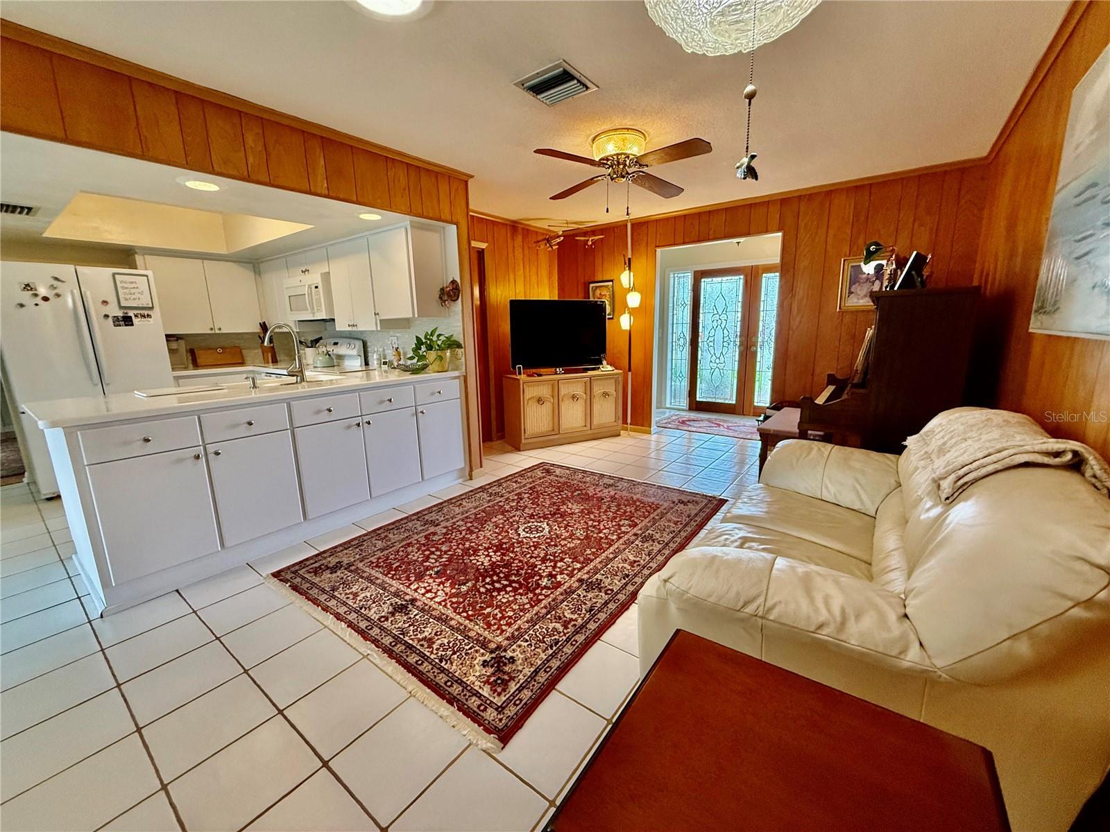 1853 PARADISE LN — photo 30