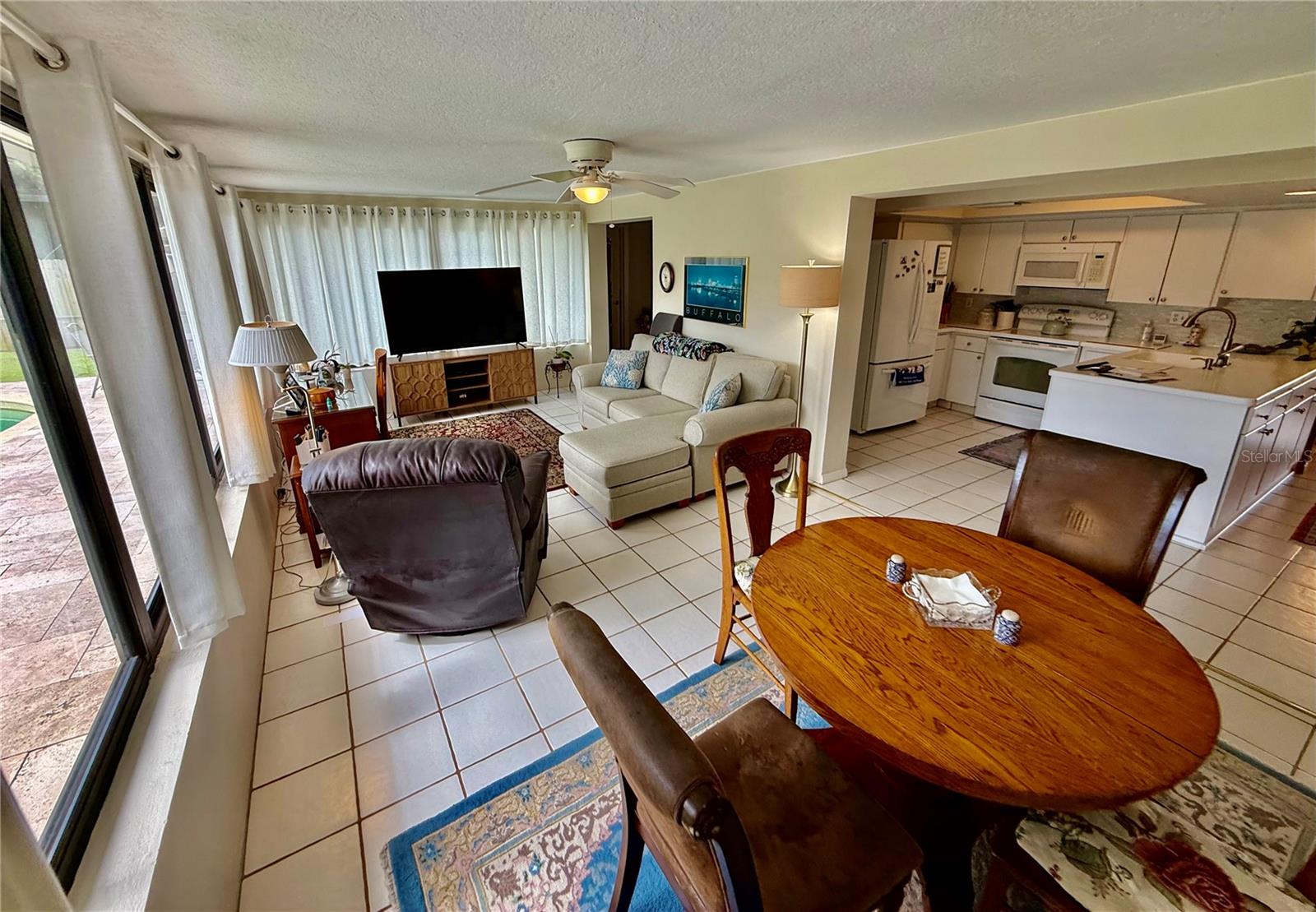 1853 PARADISE LN — photo 22
