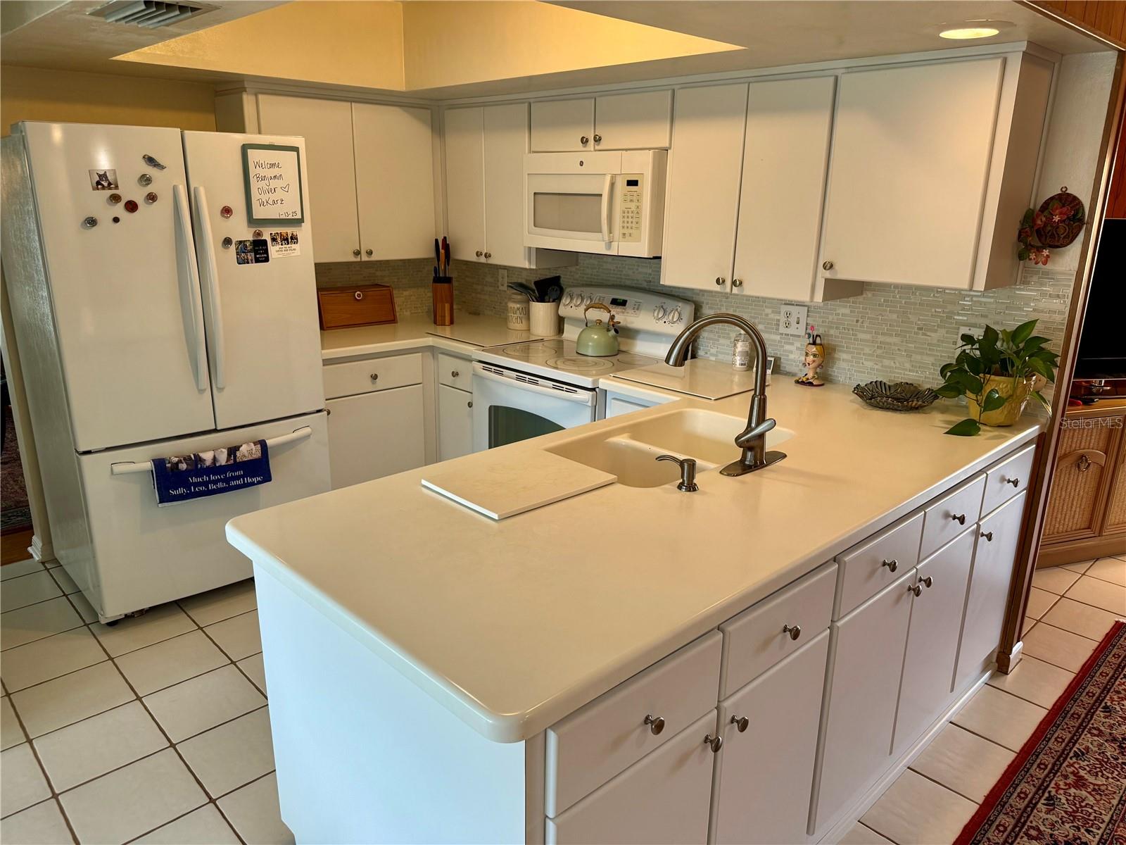 1853 PARADISE LN — photo 17