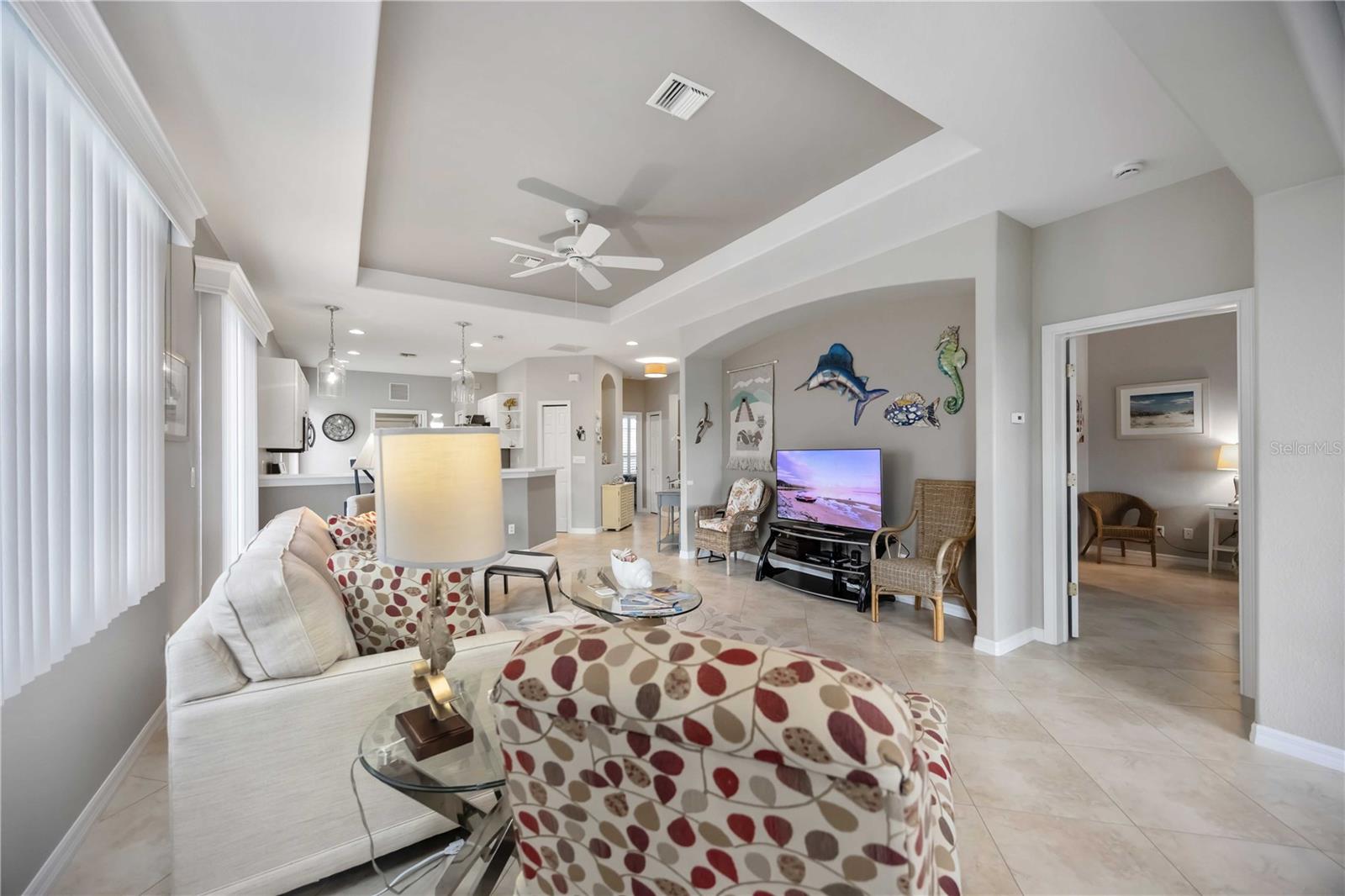 242 MESTRE PL — photo 6