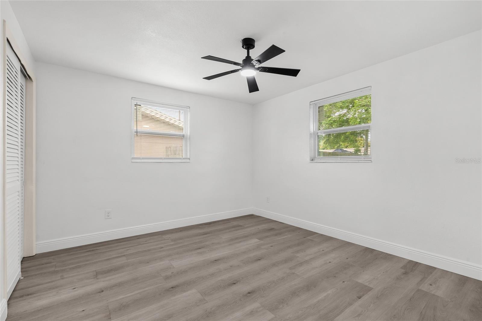 4820 SALEM DR — photo 26