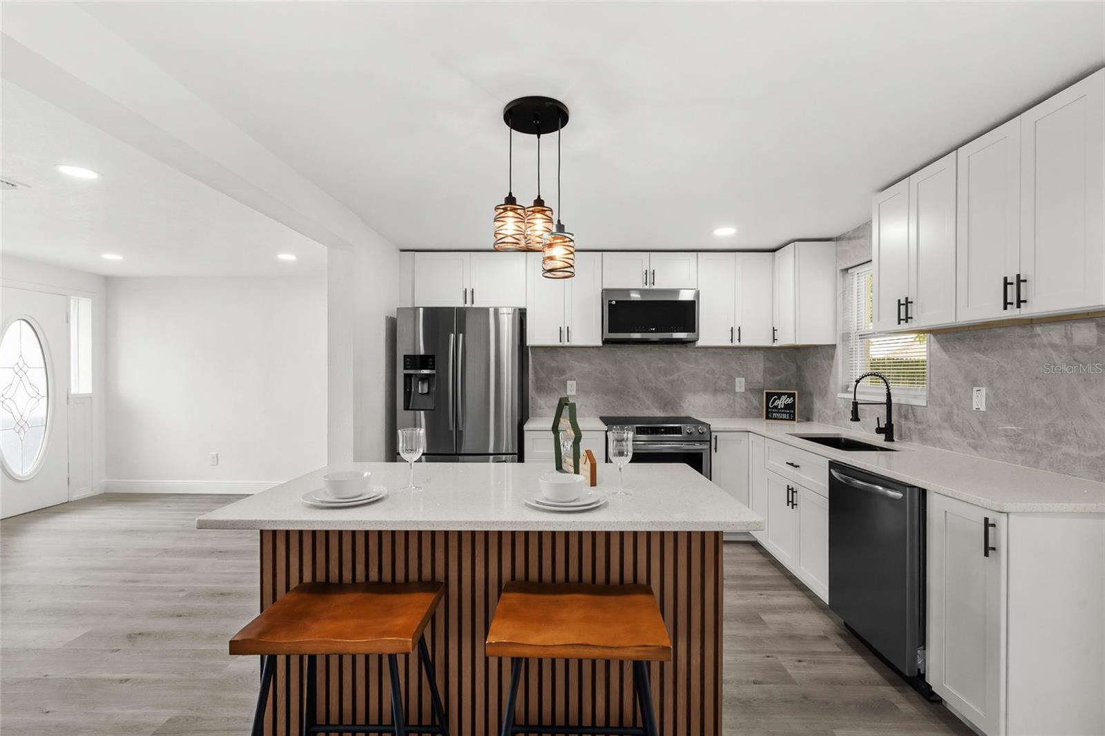 4820 SALEM DR — photo 11