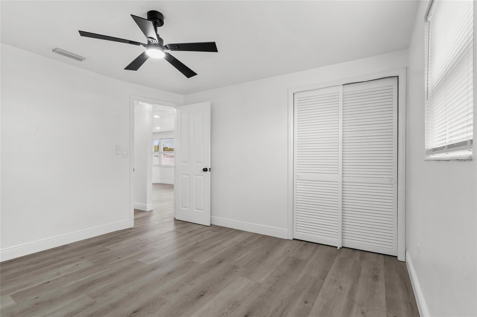 4820 SALEM DR — photo 27