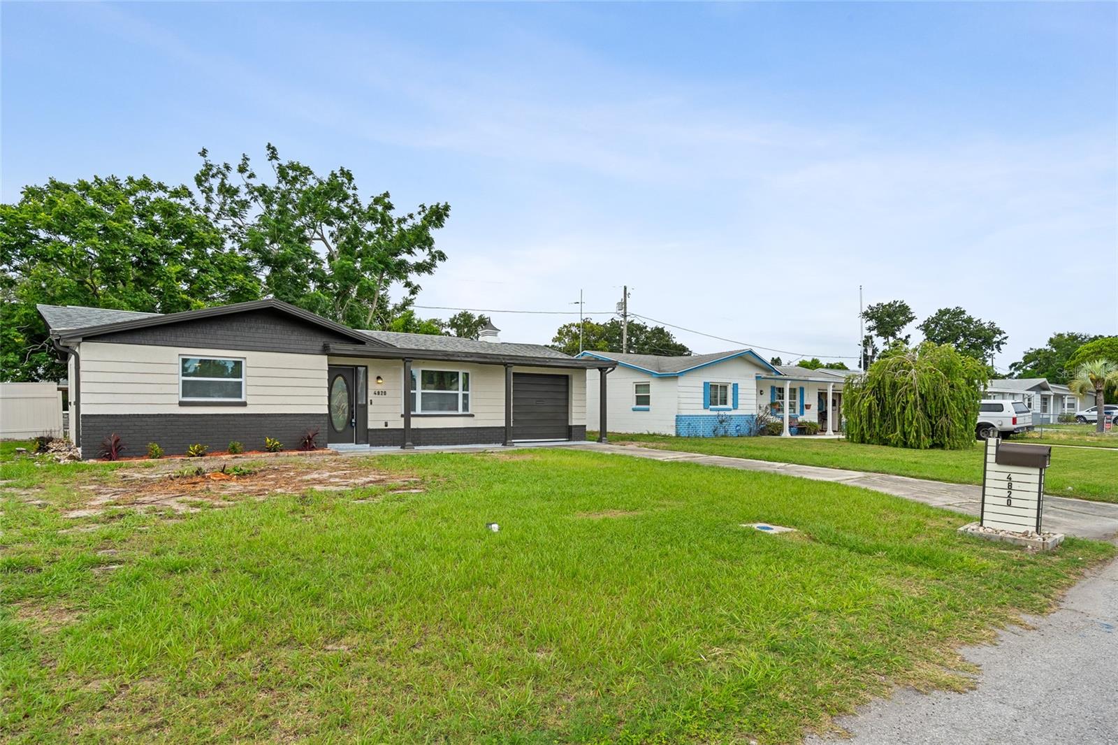 4820 SALEM DR — photo 4