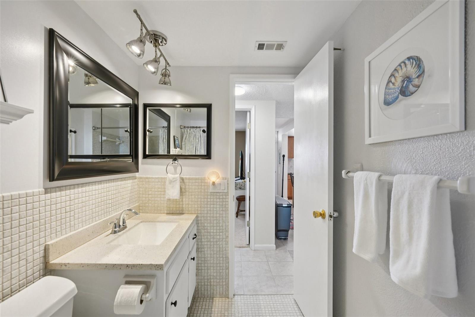 1847 SHORE DR S #711 — photo 25